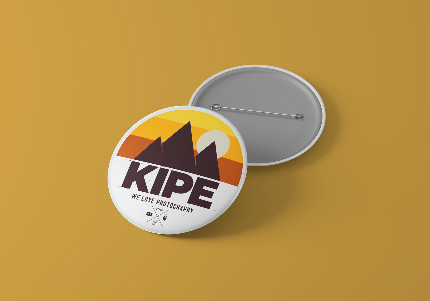 Pin badge logo mockup set psd, front and back psd