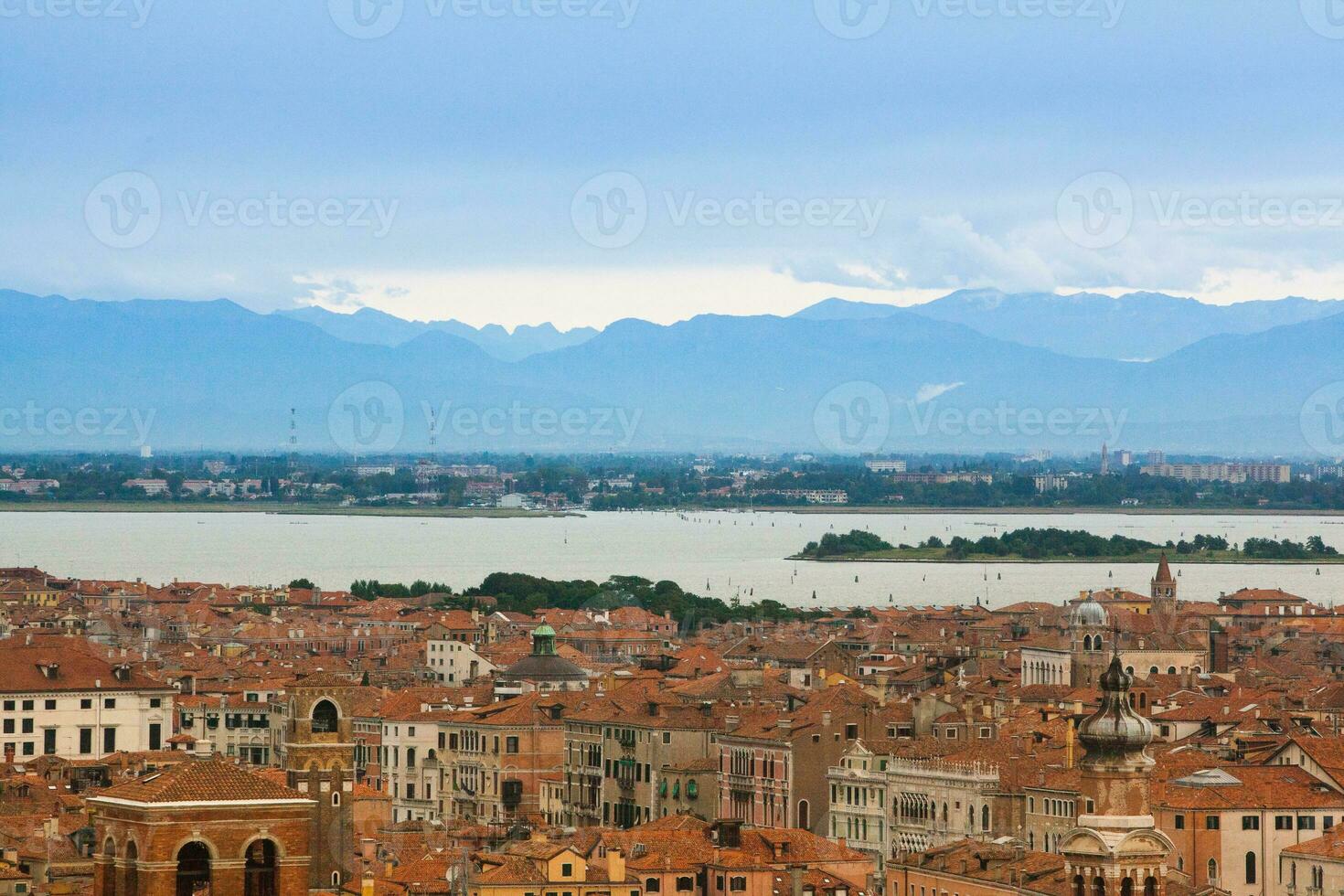 Venice, a bewitching city in Italy, full of history and medieval architecture. photo