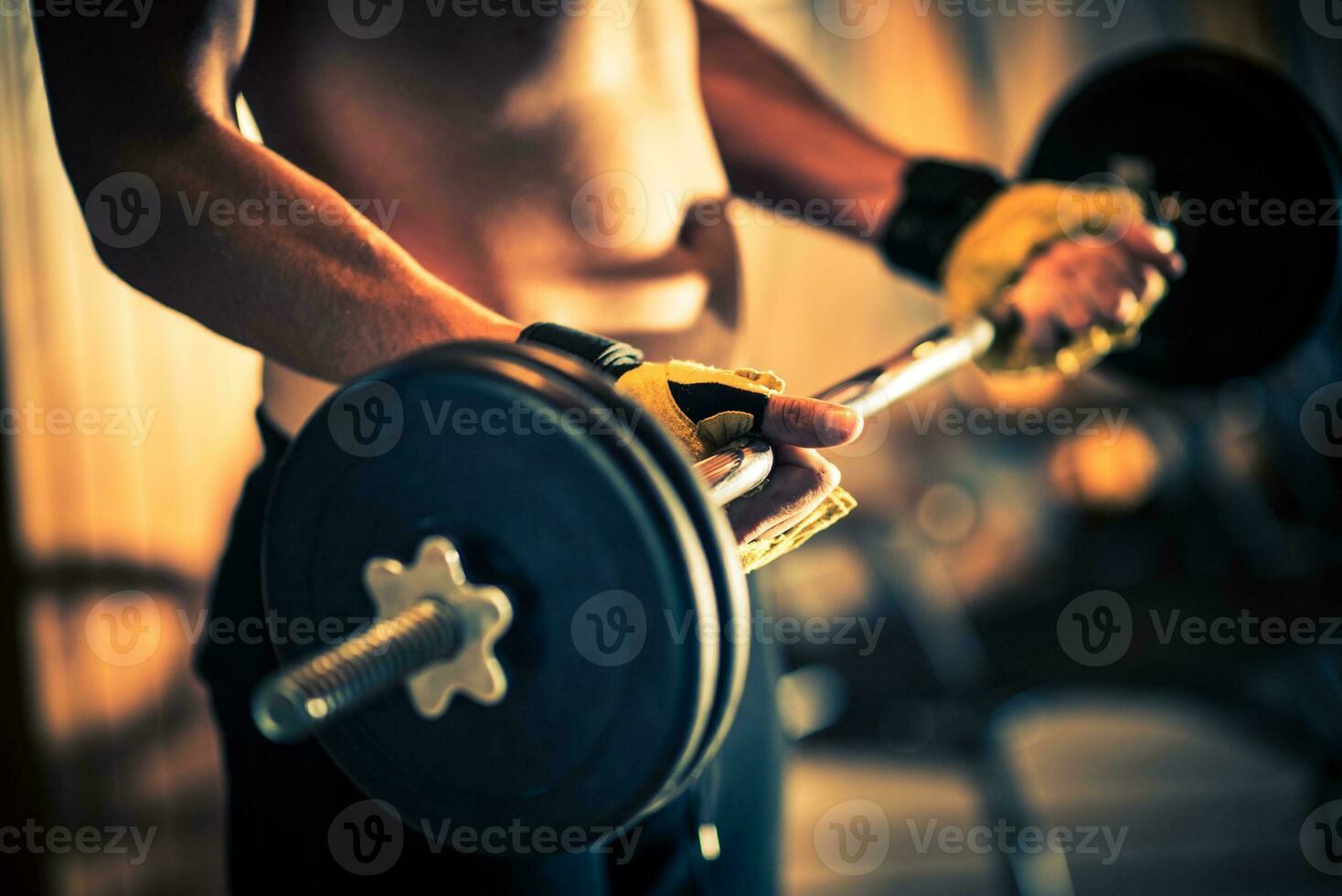 peso levantamiento en un gimnasio foto