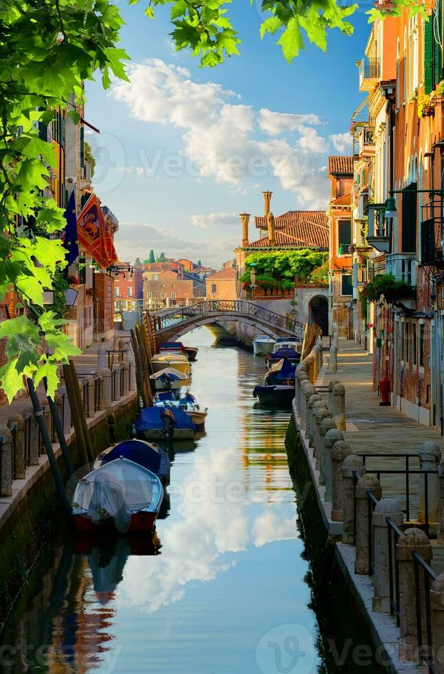 veneciano canal Italia foto