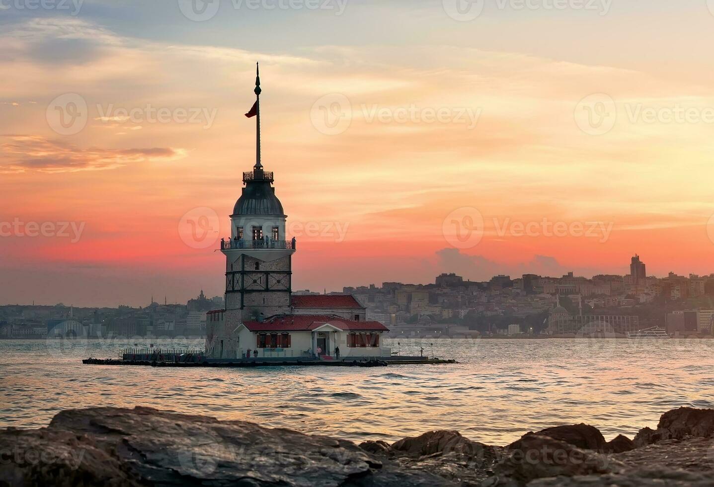 Maiden Tower in Bosphorus photo