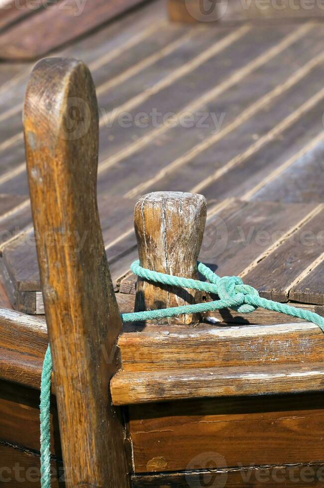 Knot to Dock a Wooden Boat photo