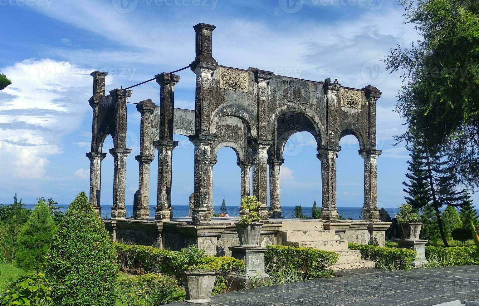 An old ruin monument from Bali photo