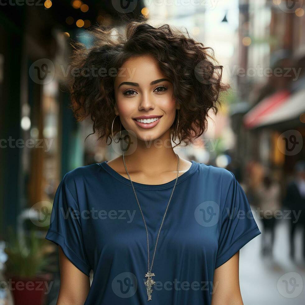 ilustración de un Moda retrato con llanura camiseta maqueta.ai generado. foto