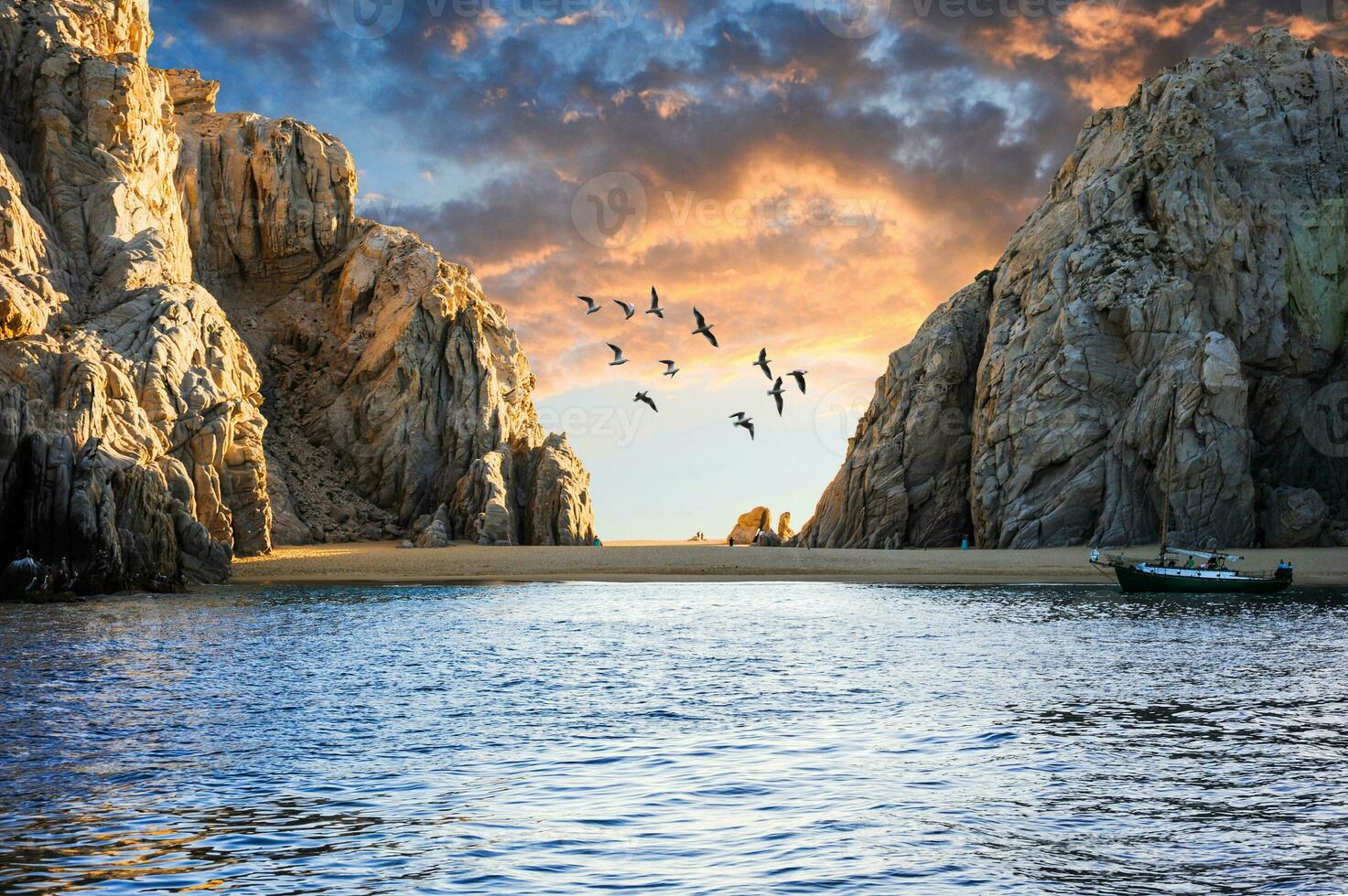 A little beach known as Lover's Beach of Cabo San Lucas is located on the Baja California Peninsula of Mexico, not far from the city of Cabo San Lucas. photo