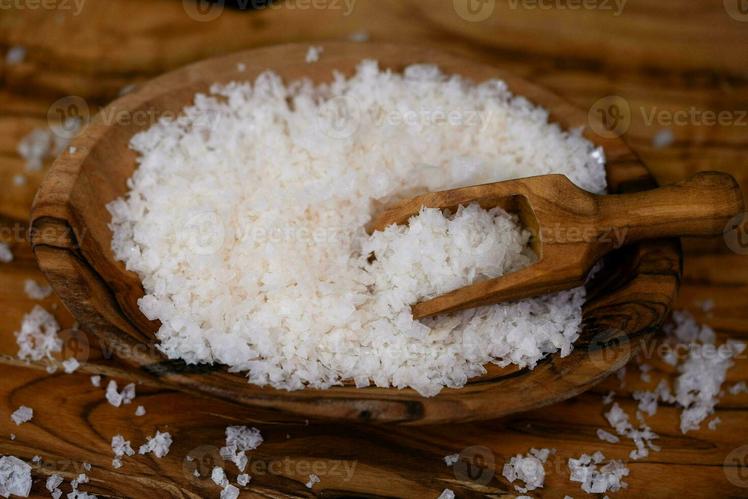 Bolivian rose salt also called Inca-Andean salt on olive wood photo