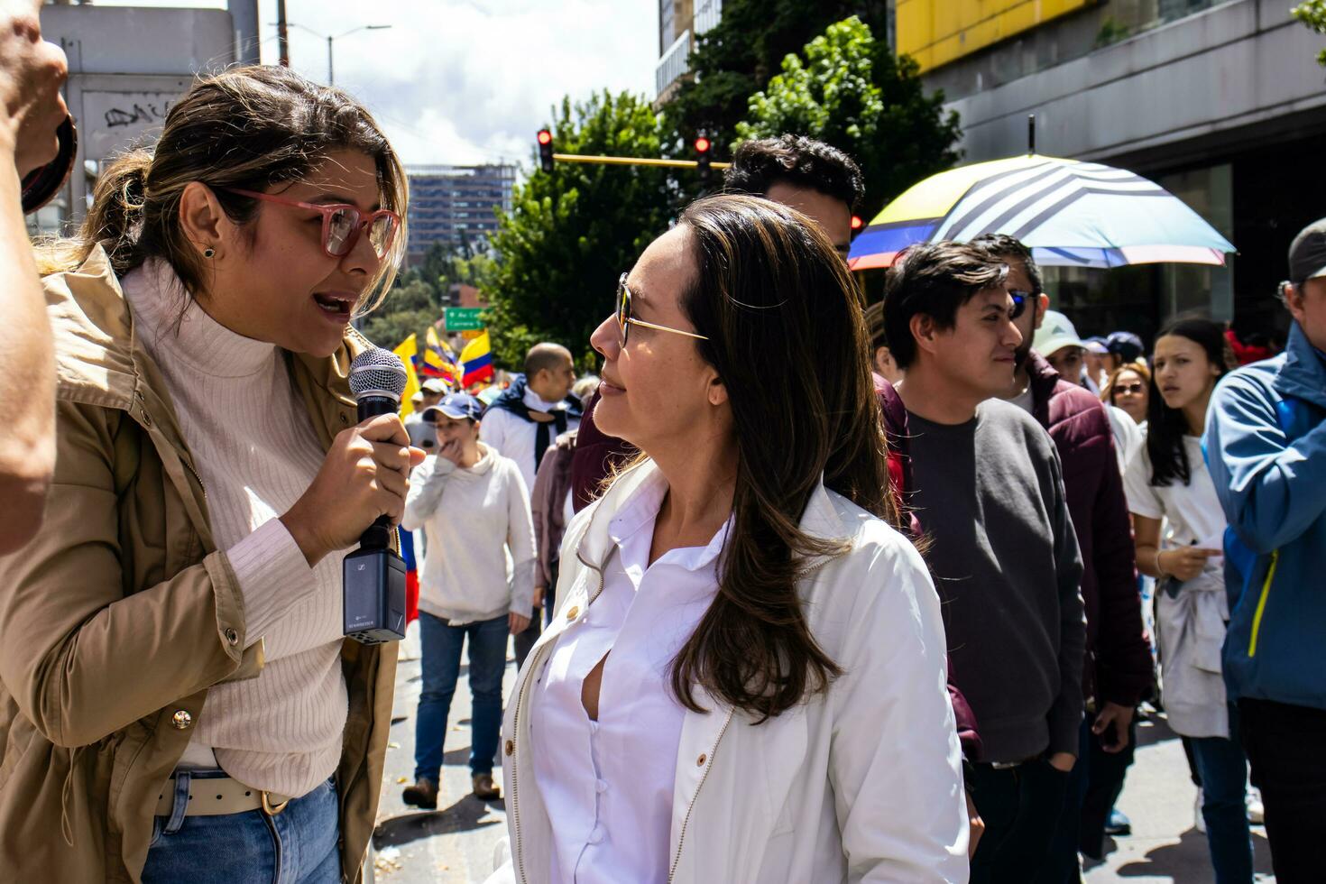 bogotá, Colombia, junio 2023, pacífico protesta marchas en contra el gobierno de gustavo petro llamado la marcha Delaware la mayoria foto