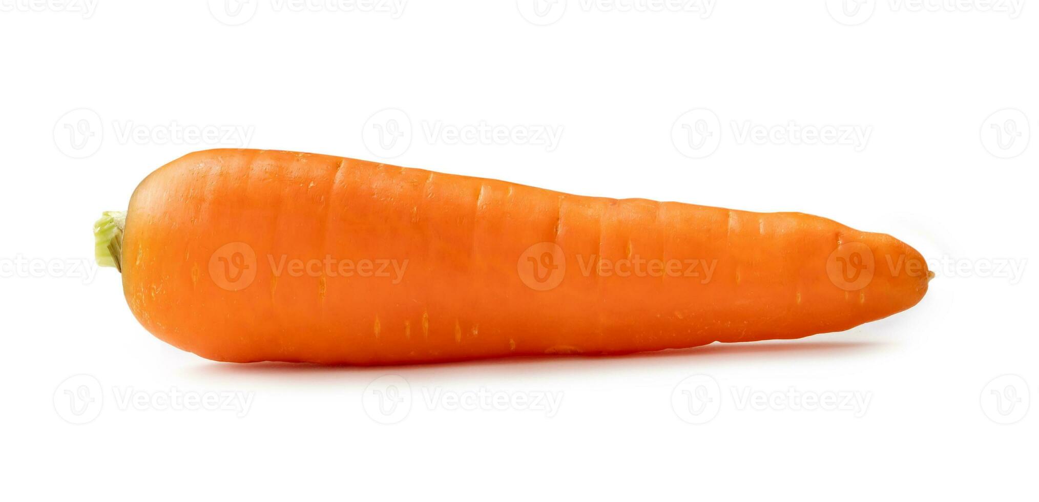 Single fresh orange carrot isolated on white background with clipping path. Close up of healthy vegetable root photo