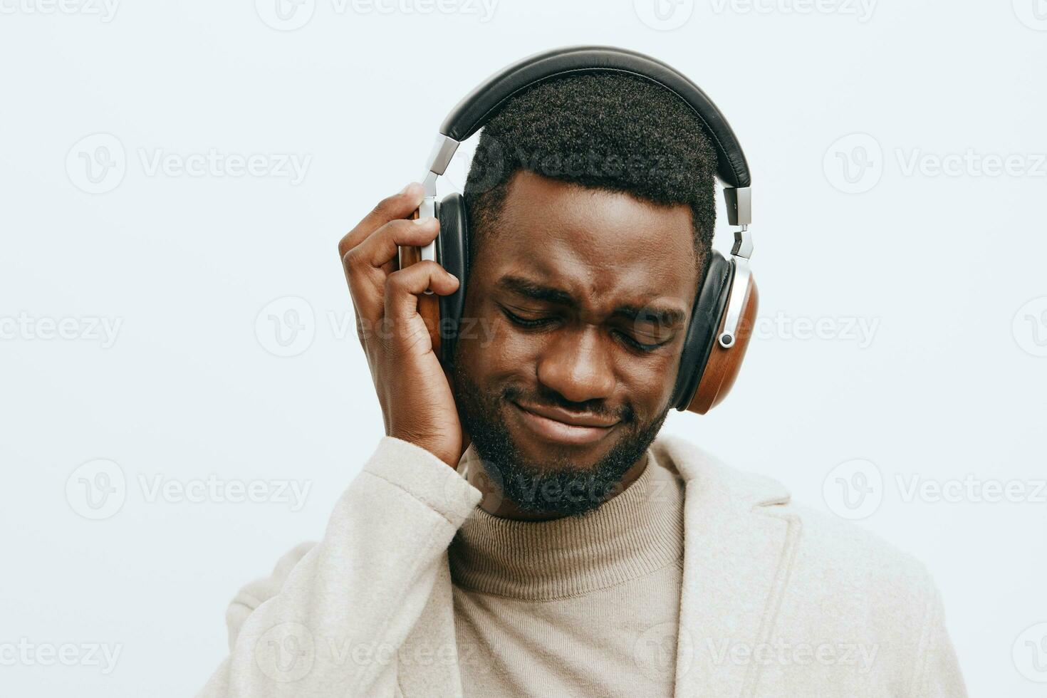 hombre Moda música americano africano antecedentes chico elegante auriculares negro modelo retrato DJ foto