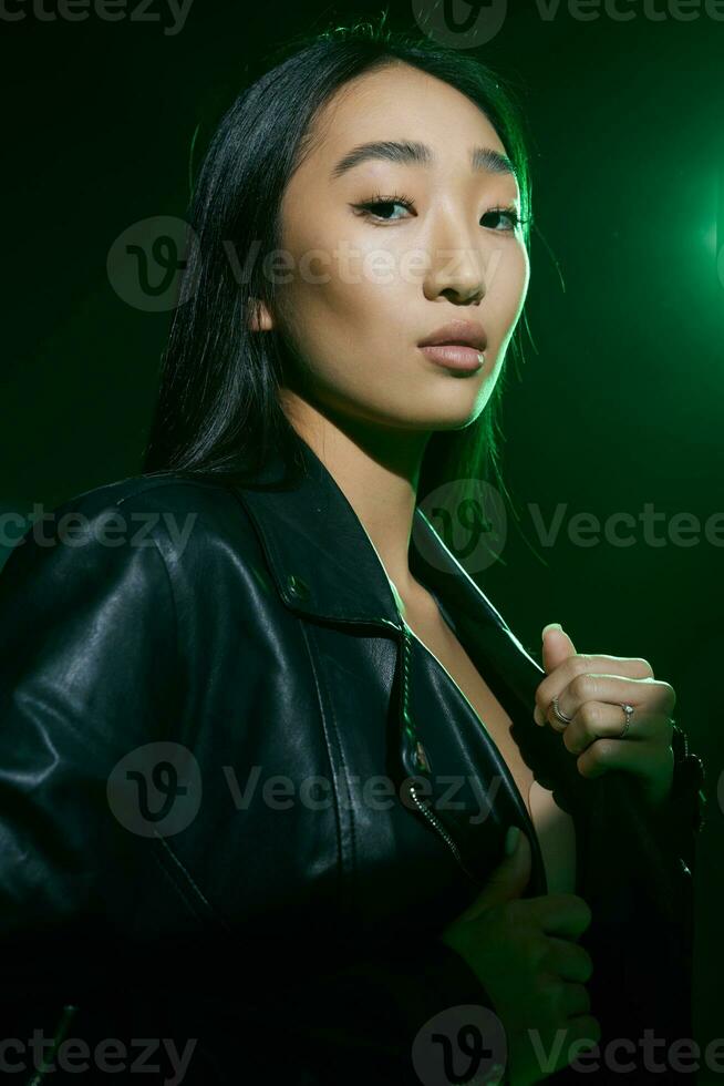 Portrait woman light concept art colourful neon green noir smoke trendy photo