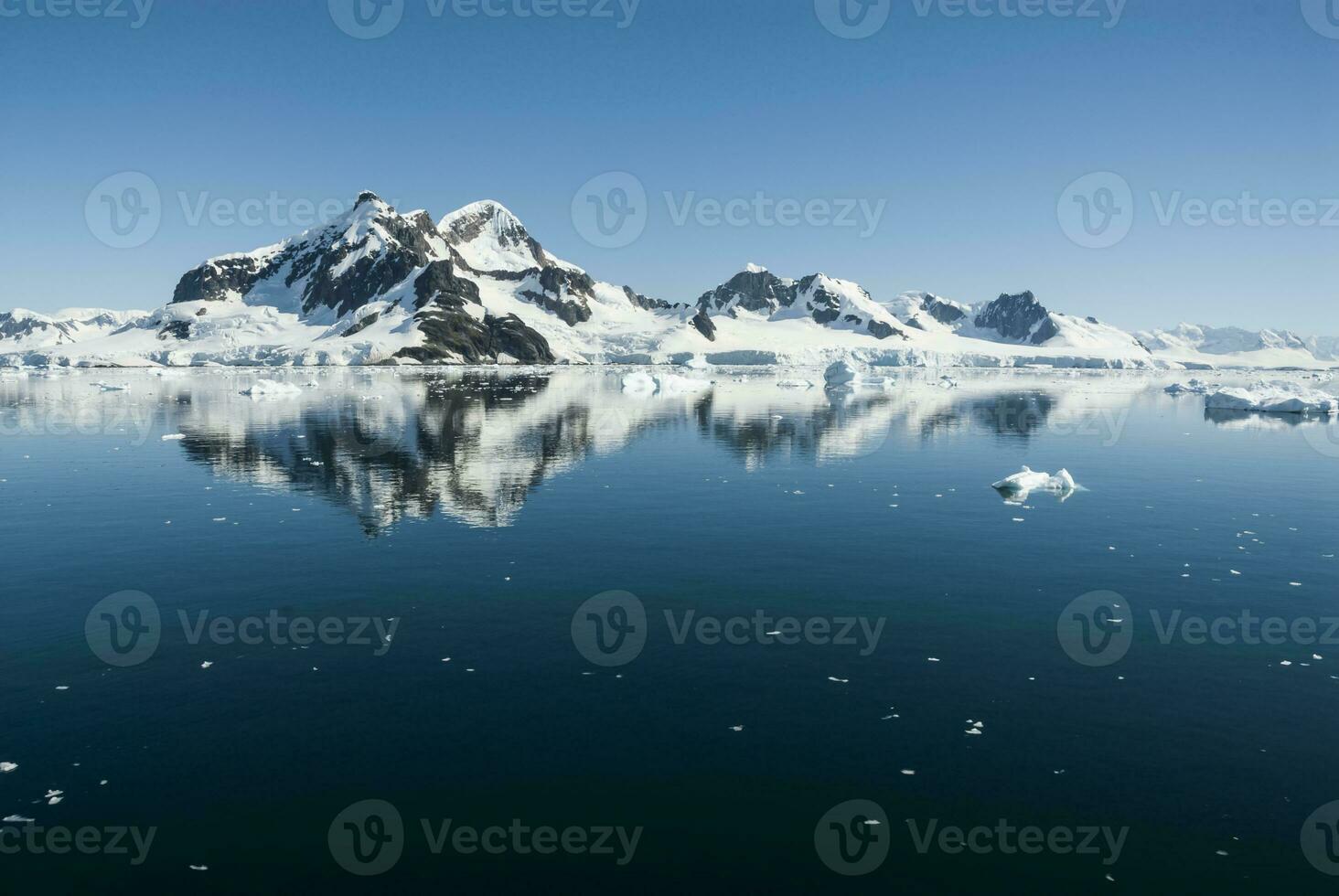 Paraiso Bay mountains landscape, Antartic Pennsula. photo