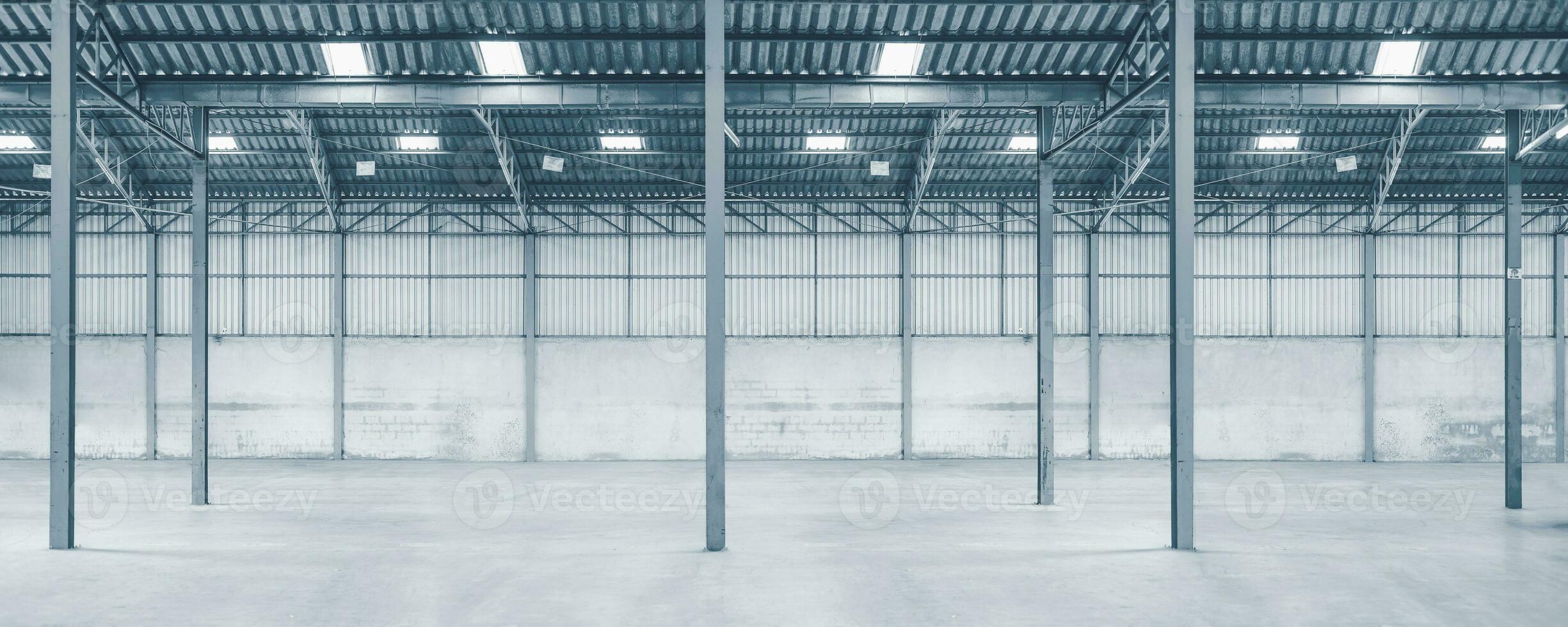 Industry construction large warehouse empty factory  storage area building indoor for background. photo