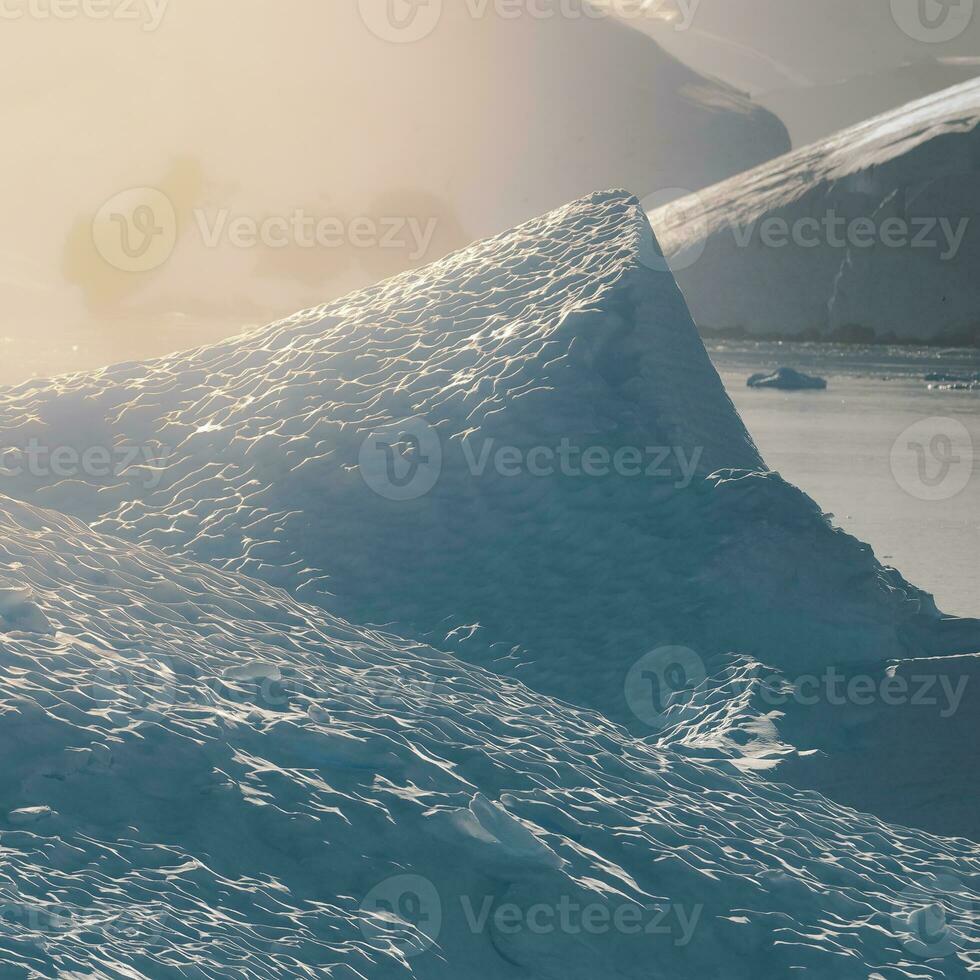 Paradise bay glaciers and mountains, Antartic peninsula, Antartica.. photo