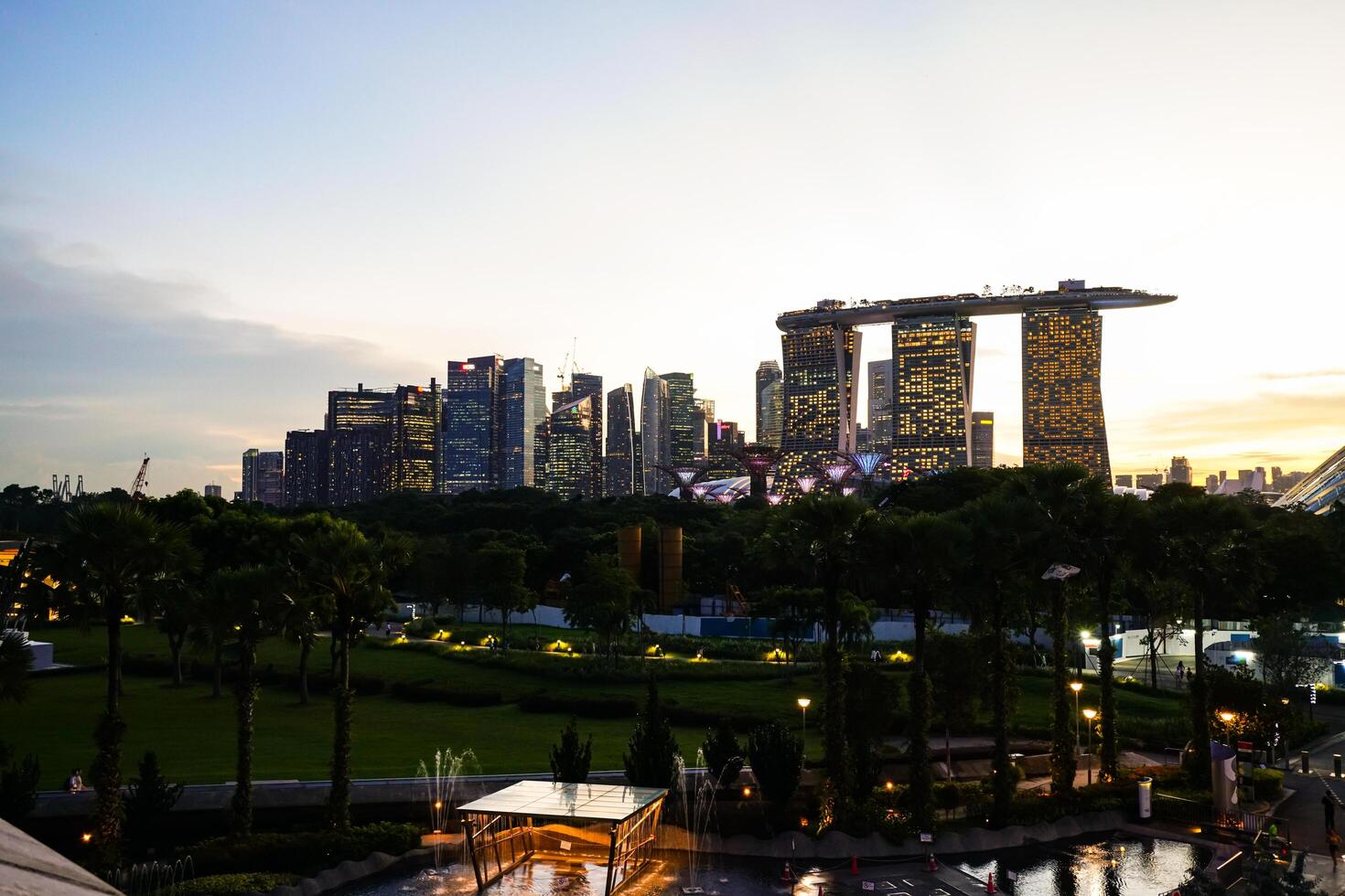 Marina Bay Sands Complex - The Skyscraper Center