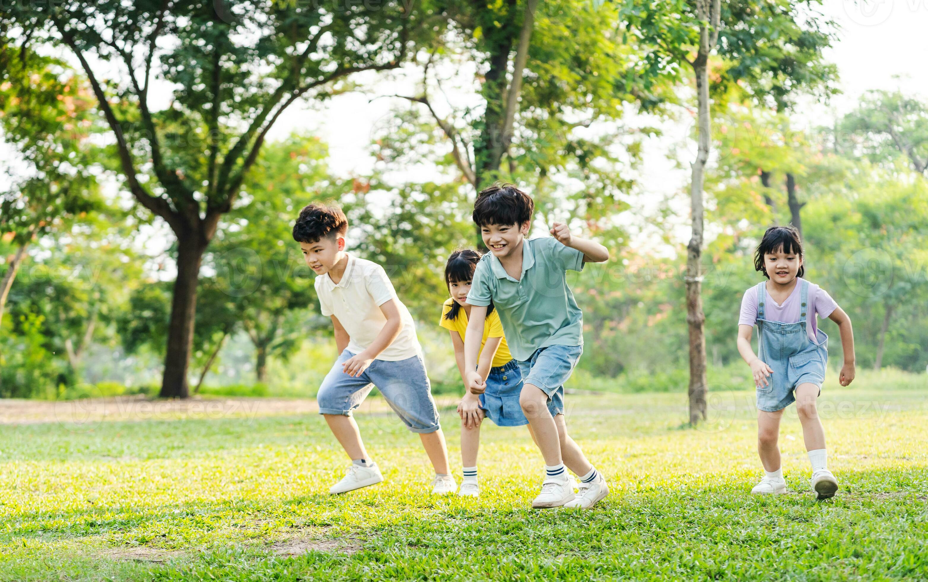 group image of cute asian children playing in the park 26702357 Stock Photo at Vecteezy