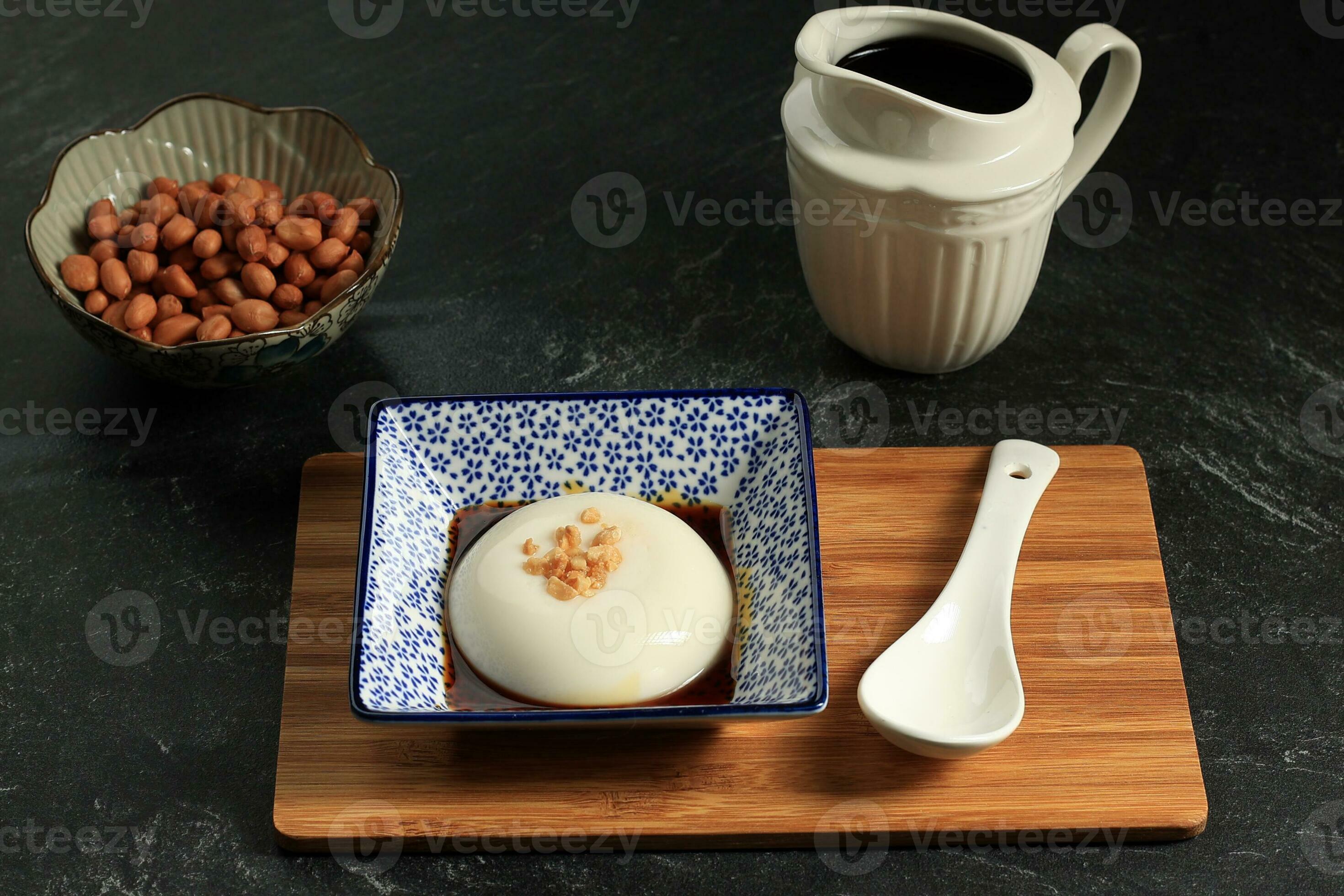 Jimami Dofu Pudding, Okinawa Traditional Tofu 26707378 Stock Photo at