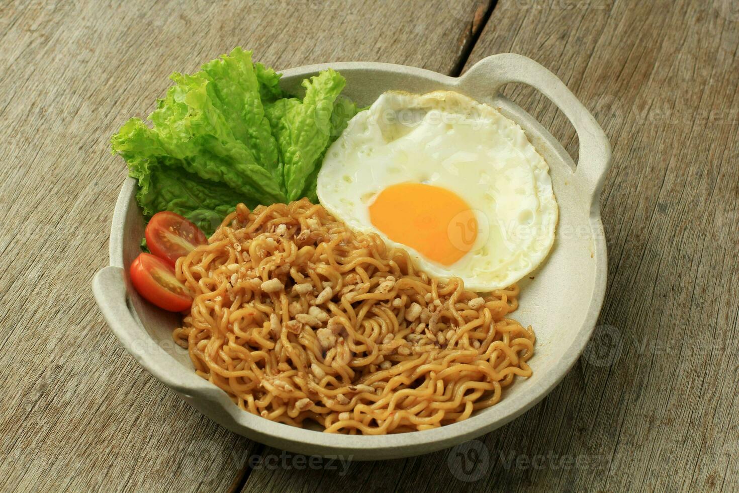 Fried Noodle Indomie Goreng photo