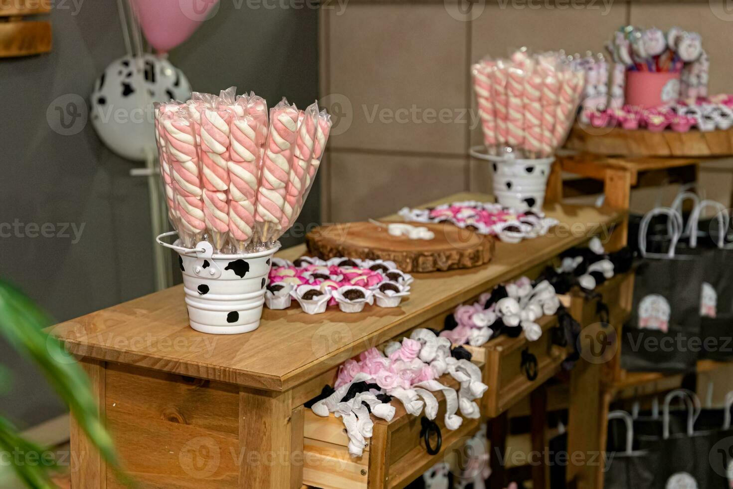 kids birthday party decoration photo