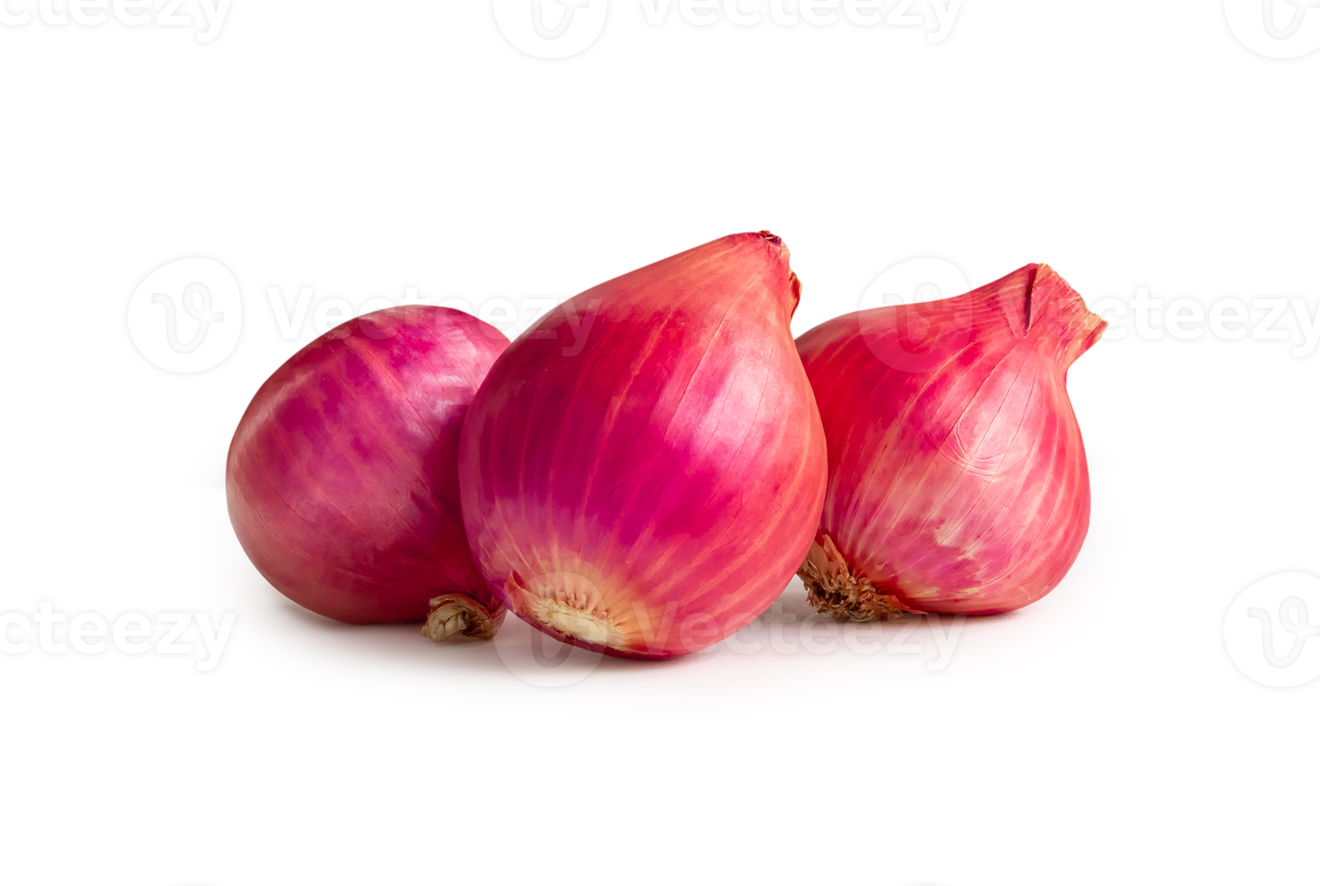 Fresh red onions in stack isolated with clipping path and shadow in png file format. 26795089 PNG