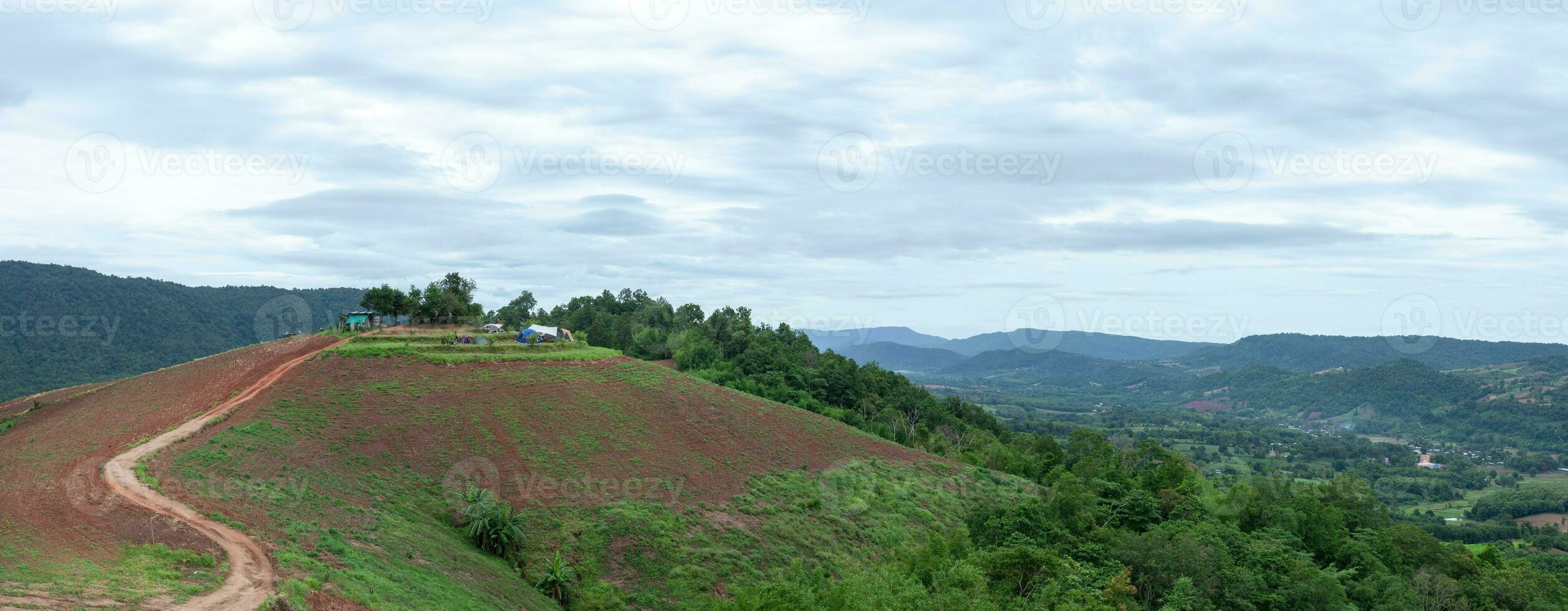 montaña cámping sitio n / A thon aldea, n / A phueng subdistrito, n / A haeo distrito loei, Tailandia foto