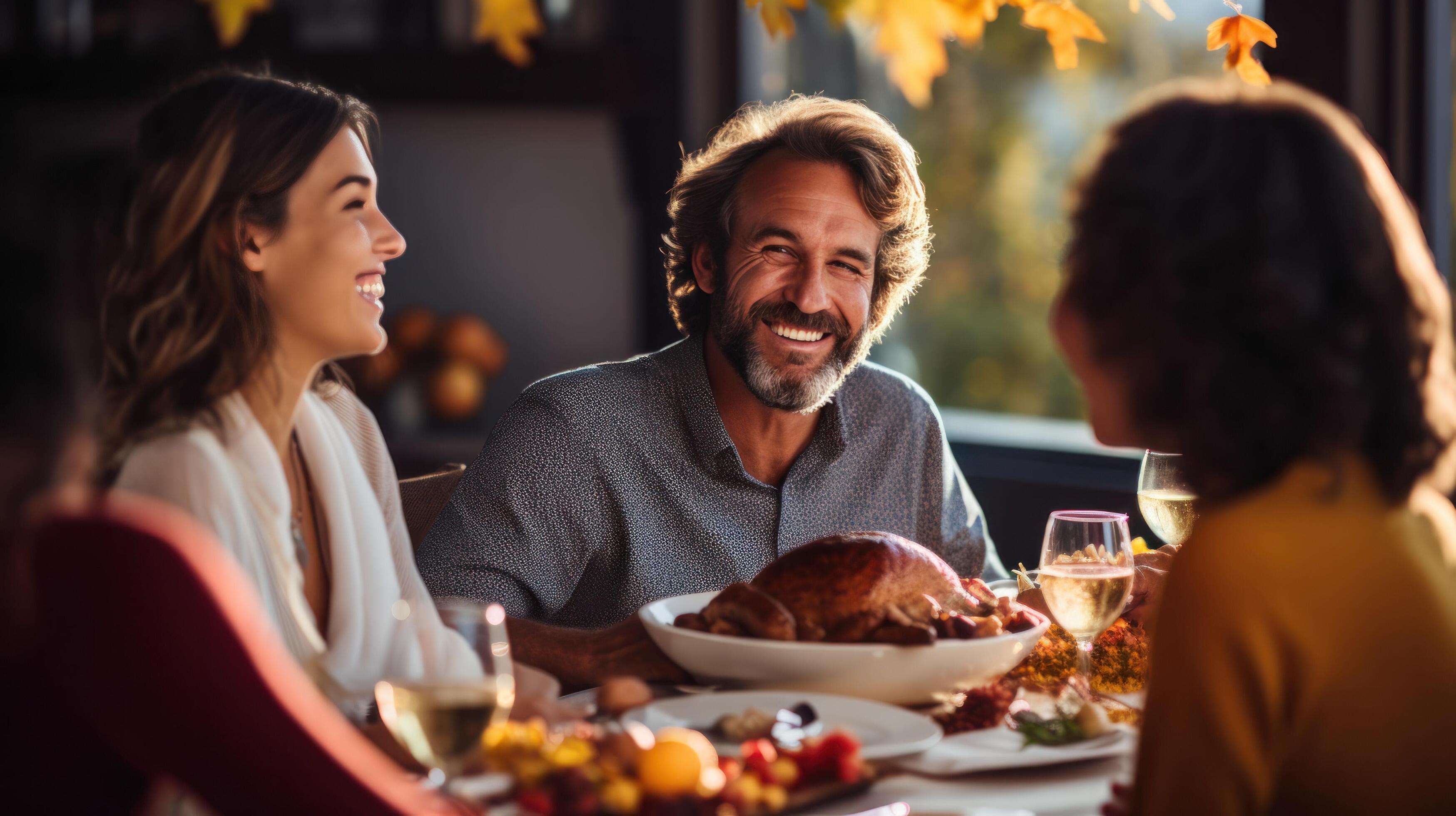 Happy family at Thanksgiving dinner 26992174 Stock Photo at Vecteezy