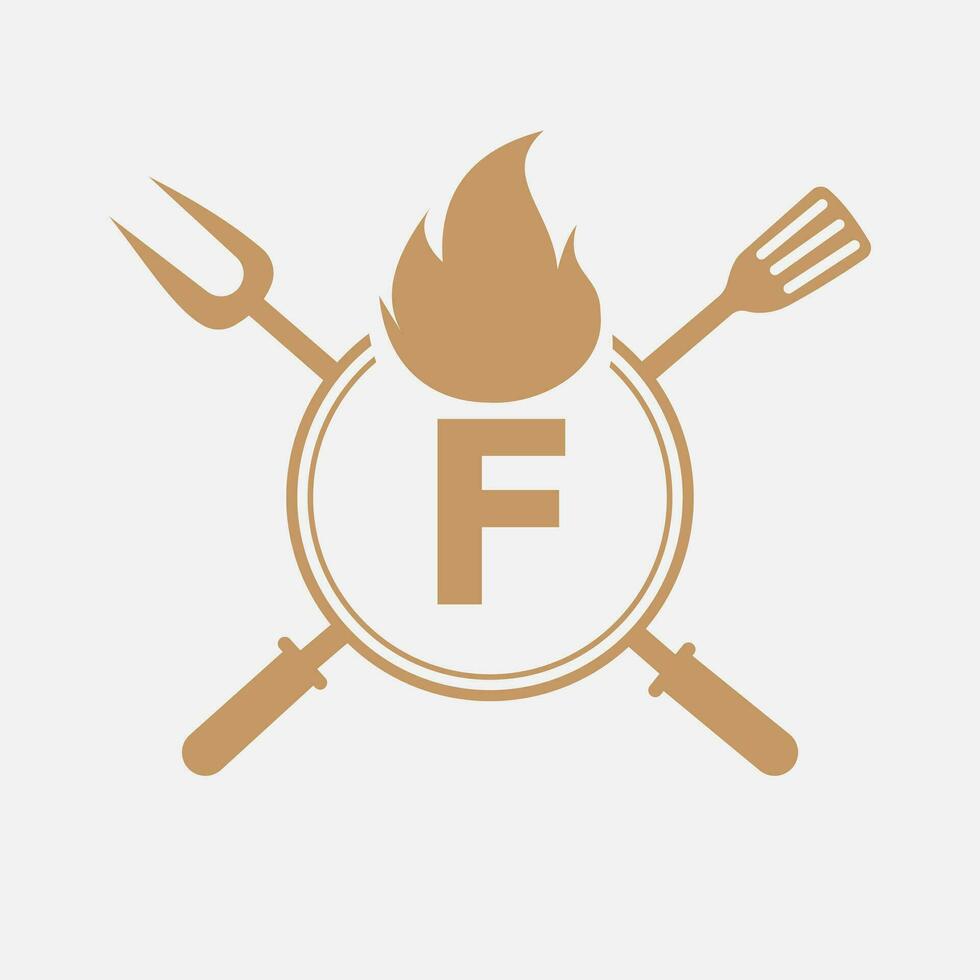 letra F restaurante logo con parrilla tenedor y espátula icono. caliente parrilla símbolo vector