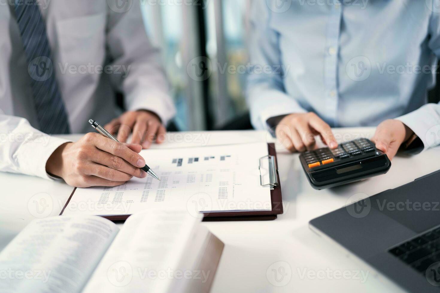 Business People Meeting Design Ideas professional investor working new start up project. businessman and businesswoman working together meeting concept photo