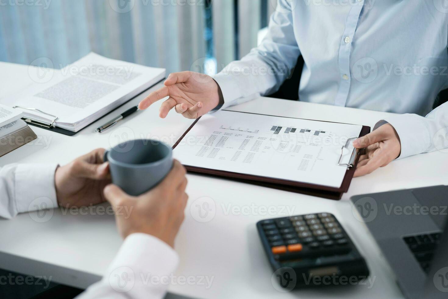 Business People Meeting Design Ideas professional investor working new start up project. businessman and businesswoman working together meeting concept photo
