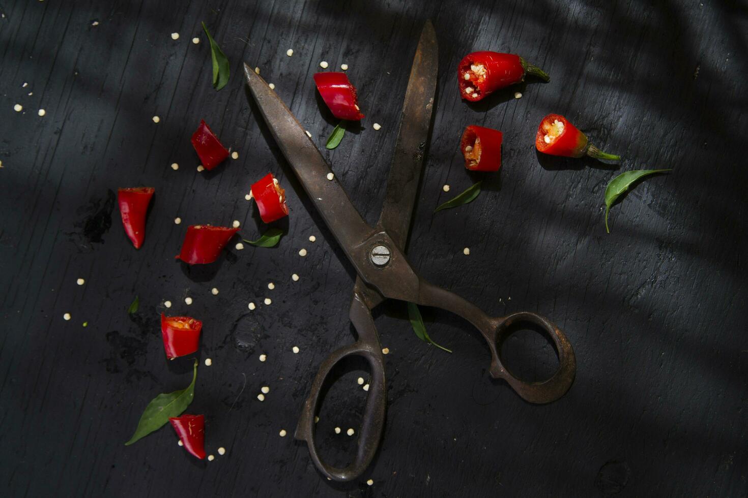 Cut the red pepper photo