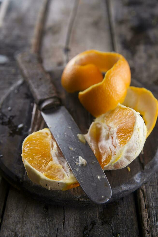 Peel an orange photo