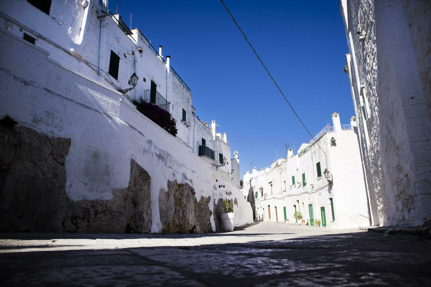 el blanco carreteras de ostuni foto