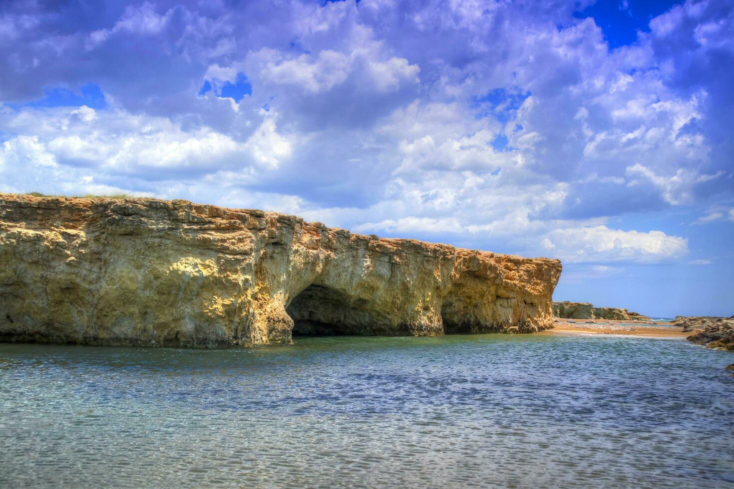 Ciriga Sicily cliff photo