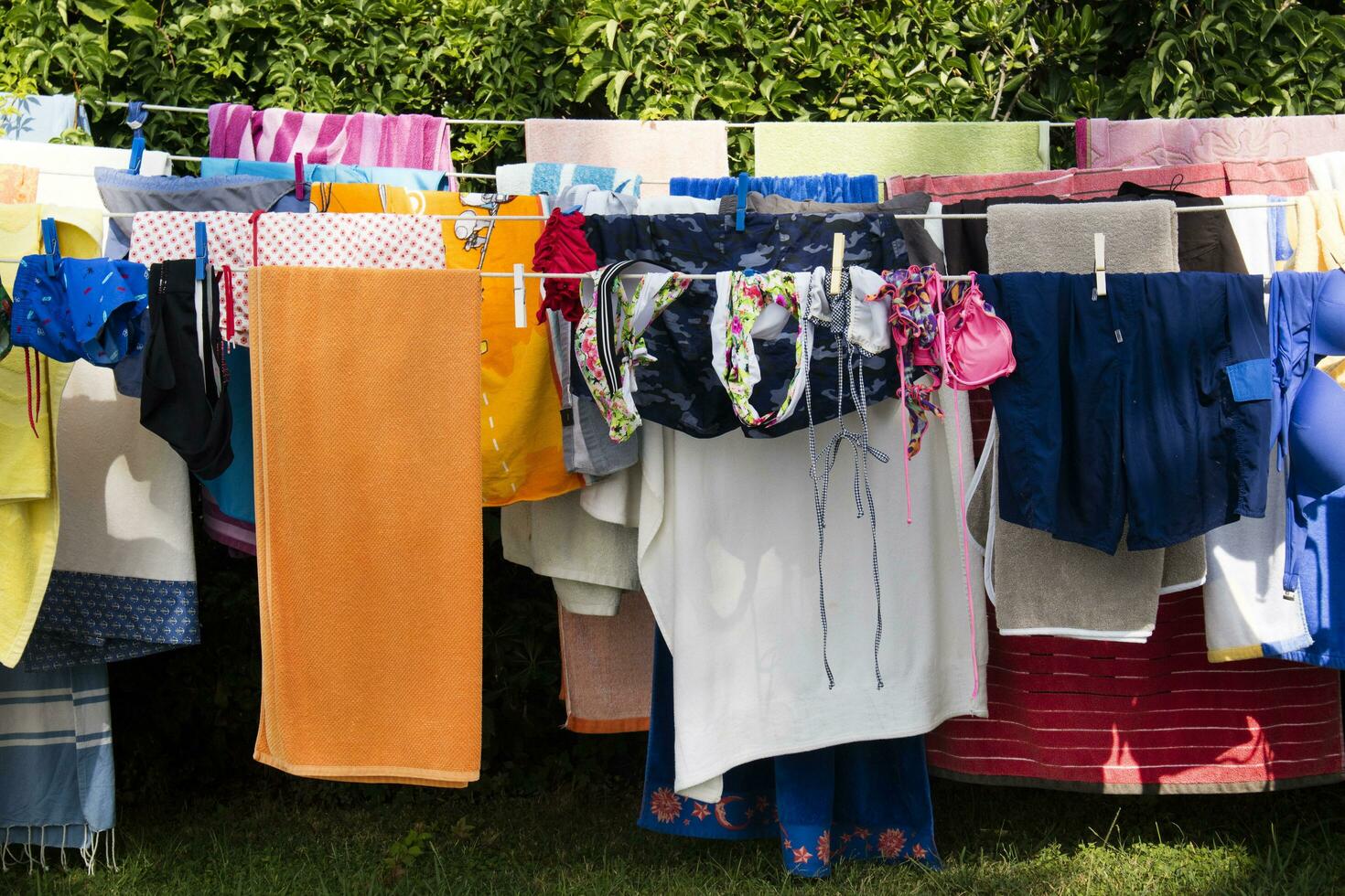 Linen to dry in the sun photo