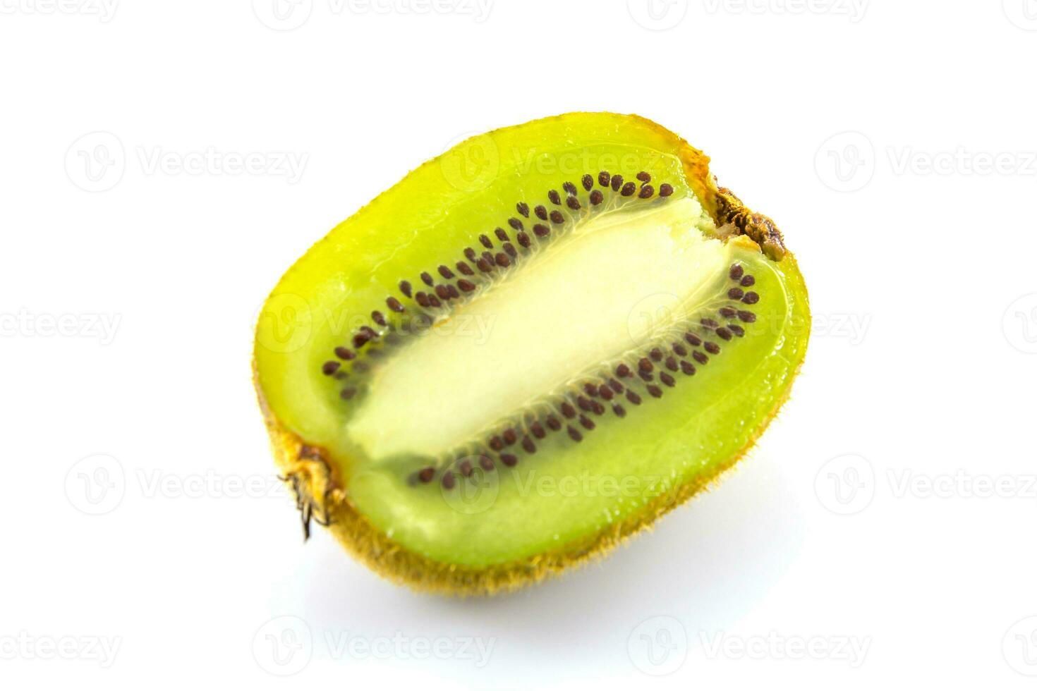 kiwi Fruta en blanco antecedentes foto