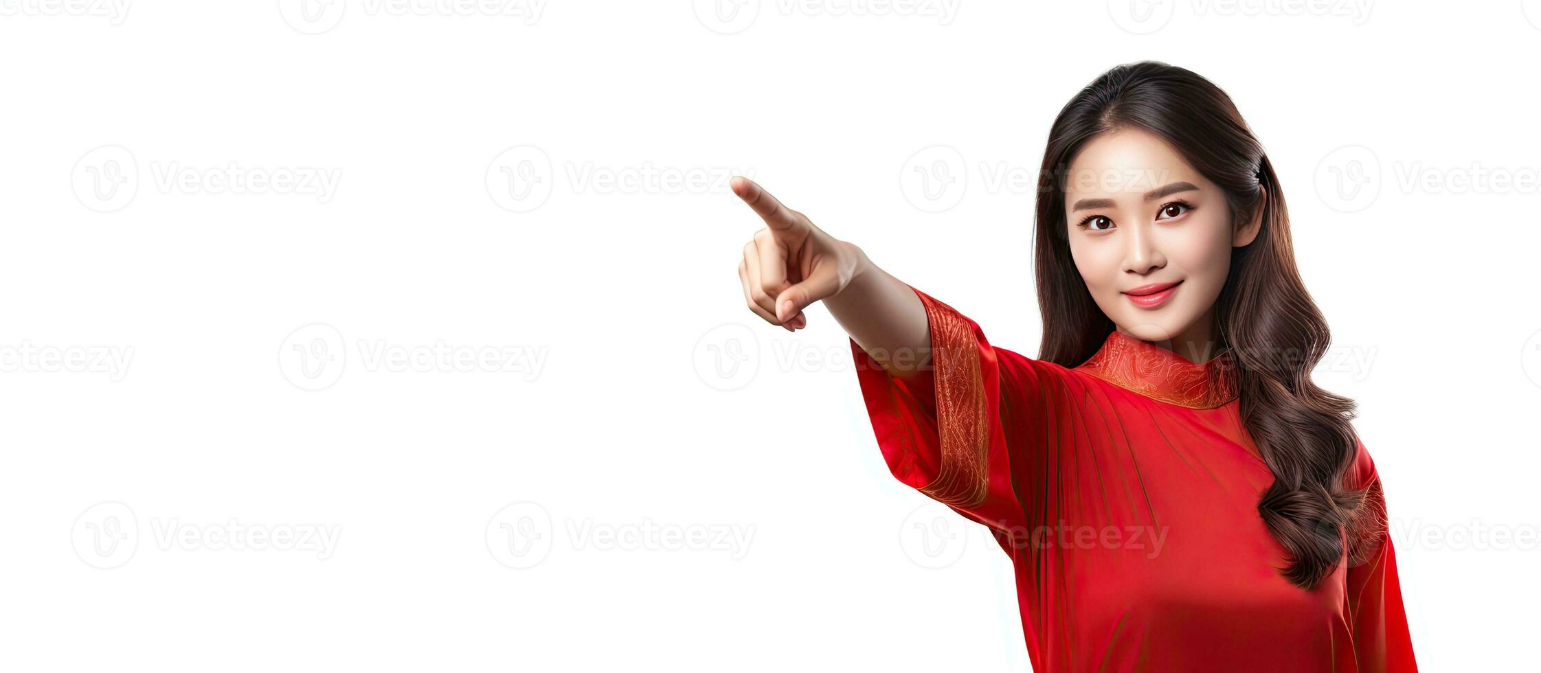 hermosa asiático mujer en rojo atuendo celebrando Indonesia independencia día señalando a el lado para Copiar espacio en un blanco antecedentes foto