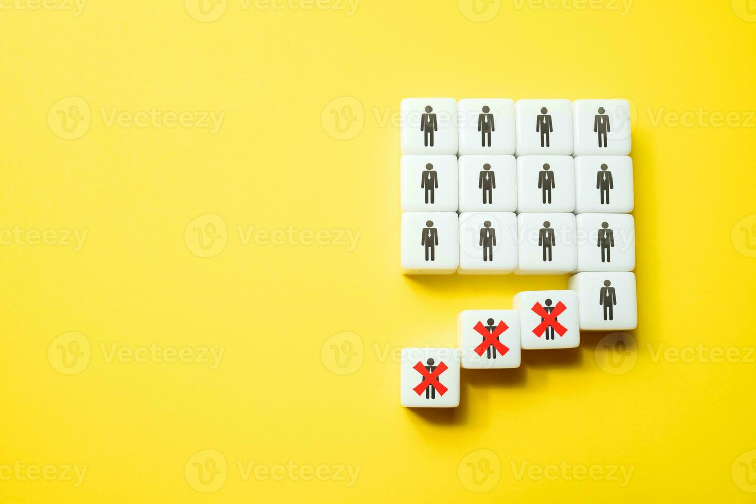 Planned layoffs. The collapse of the team. Exit members from the group. Teams rescue and reorganization. Unbearable working conditions, toxic environment. Throw off the ballast, fire more people. photo