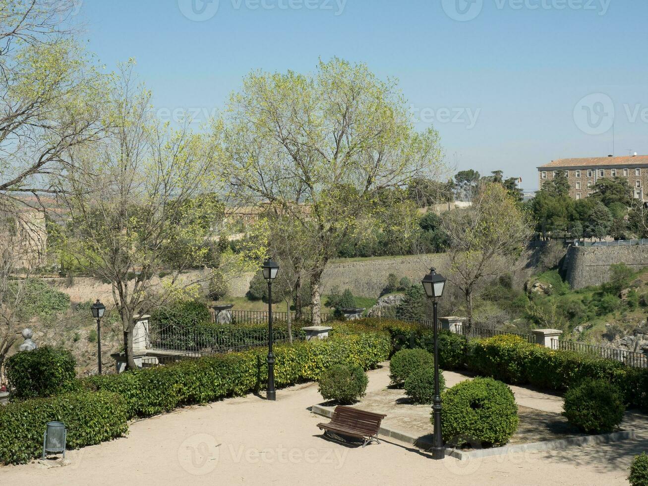 la ciudad vieja de toledo en españa foto