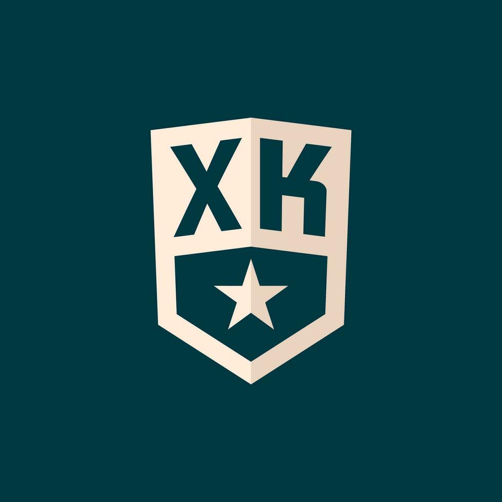 inicial xk logo estrella proteger símbolo con sencillo diseño vector