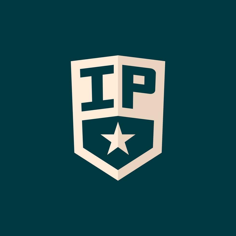 inicial ip logo estrella proteger símbolo con sencillo diseño vector