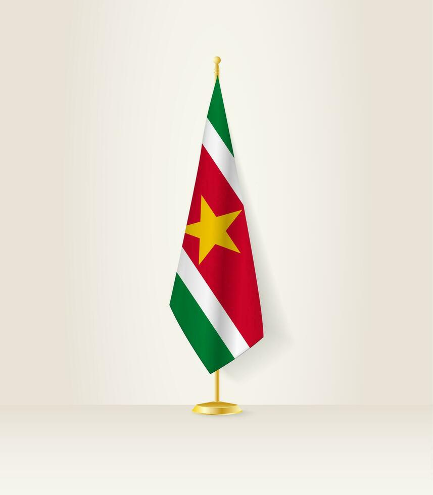 Surinam bandera en un bandera pararse. vector