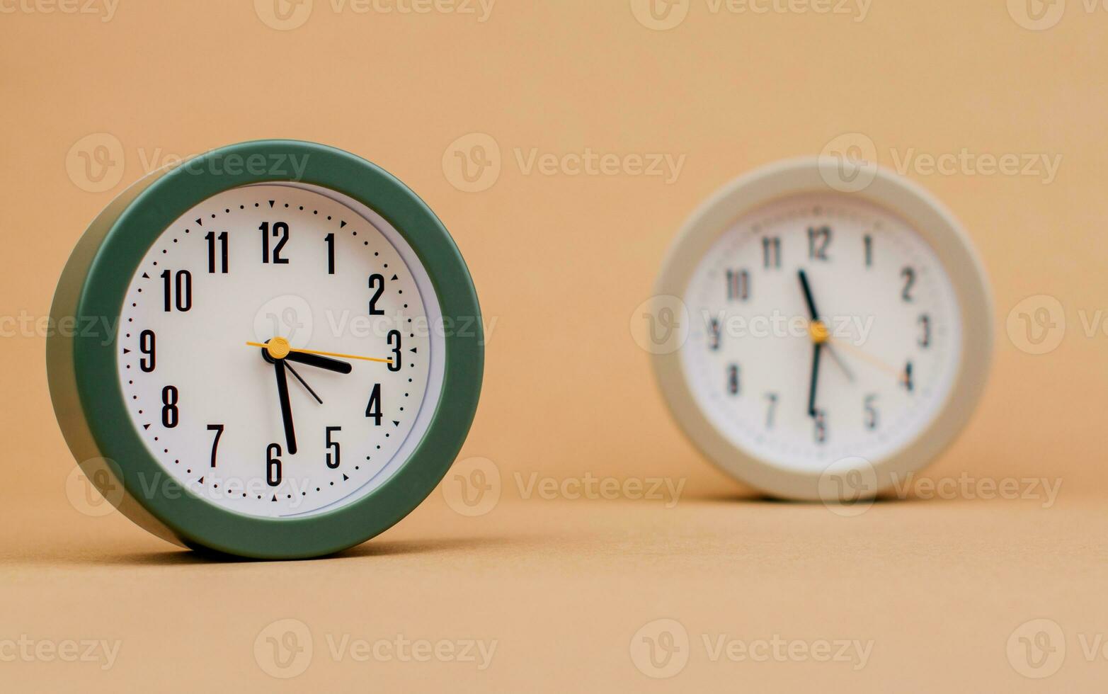 alarma reloj narración hora recordatorio trabajando con hora negocio cita calendario puntualidad hora concepto foto
