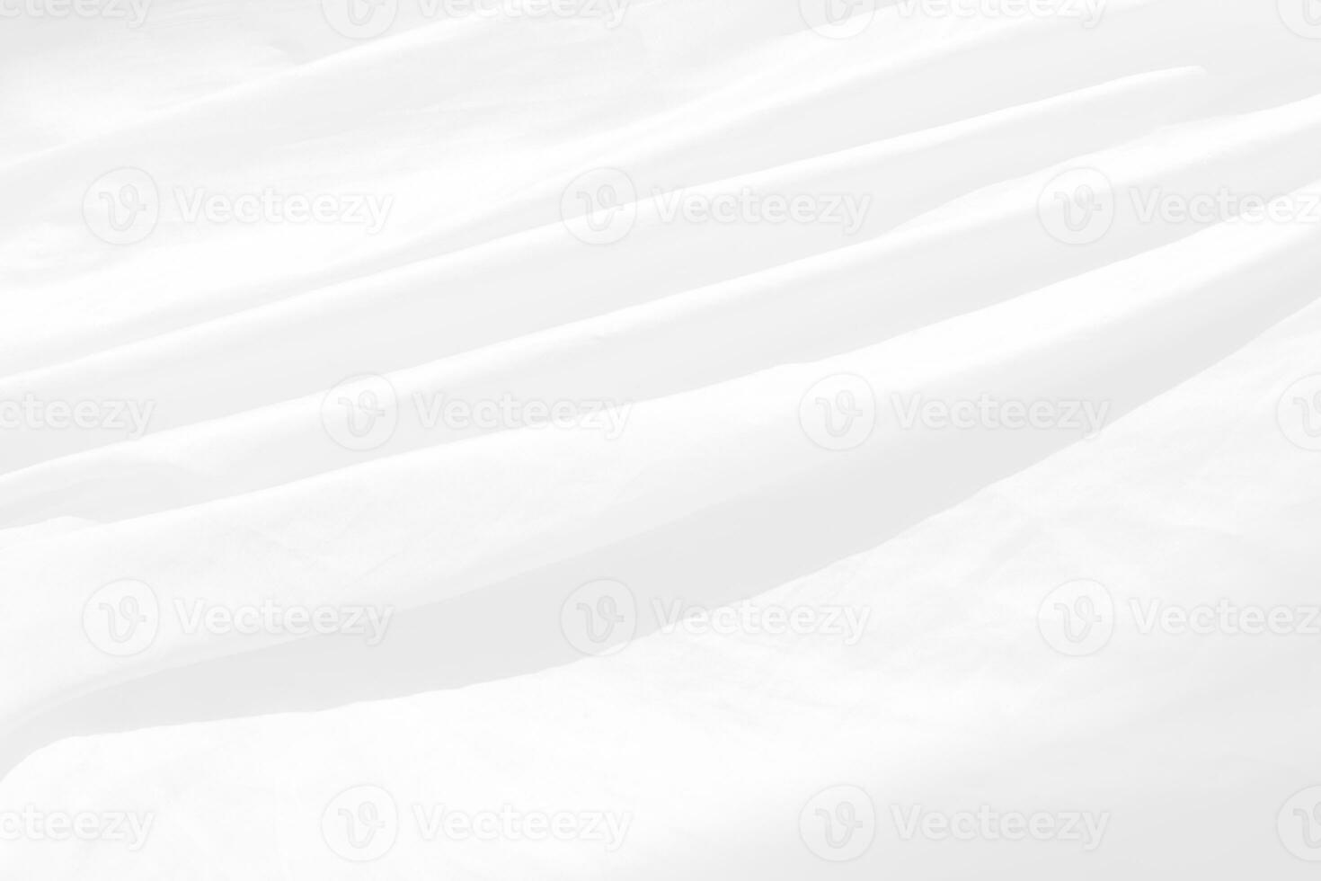 parte superior ver resumen blanco paño antecedentes con suave olas.ola y curva superposición con diferente sombra de color blanco tela, estropeado tela. foto