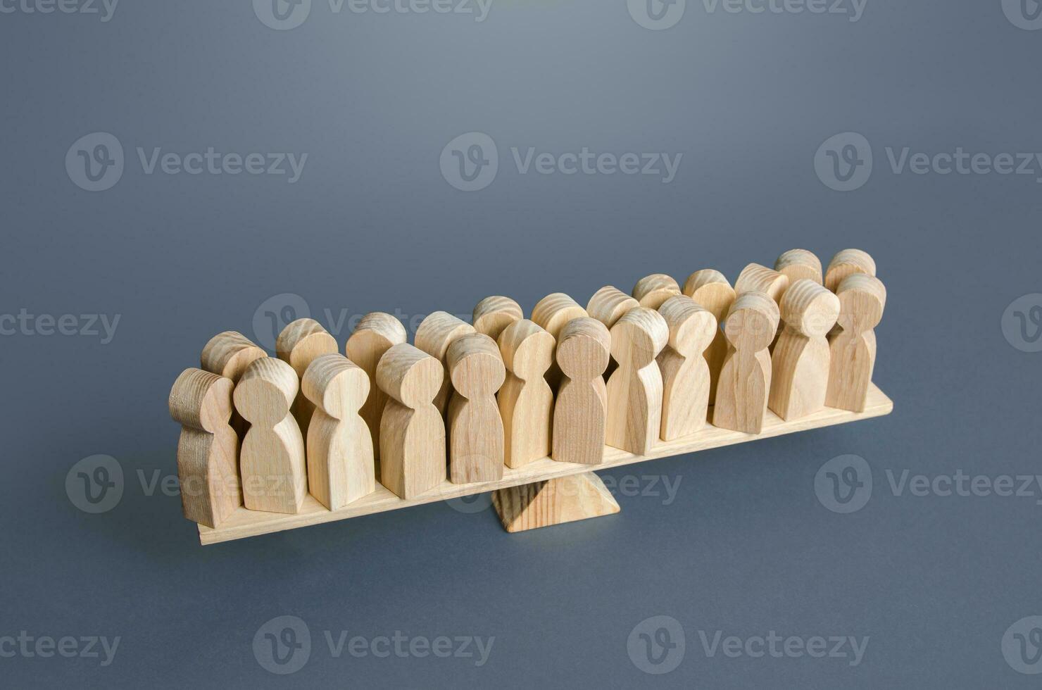 A group of people on the scales. Sharing a common position between people. Unity, stability. Lack of leaders and influence, inert mass of society. Studies of political preferences. Electorate photo