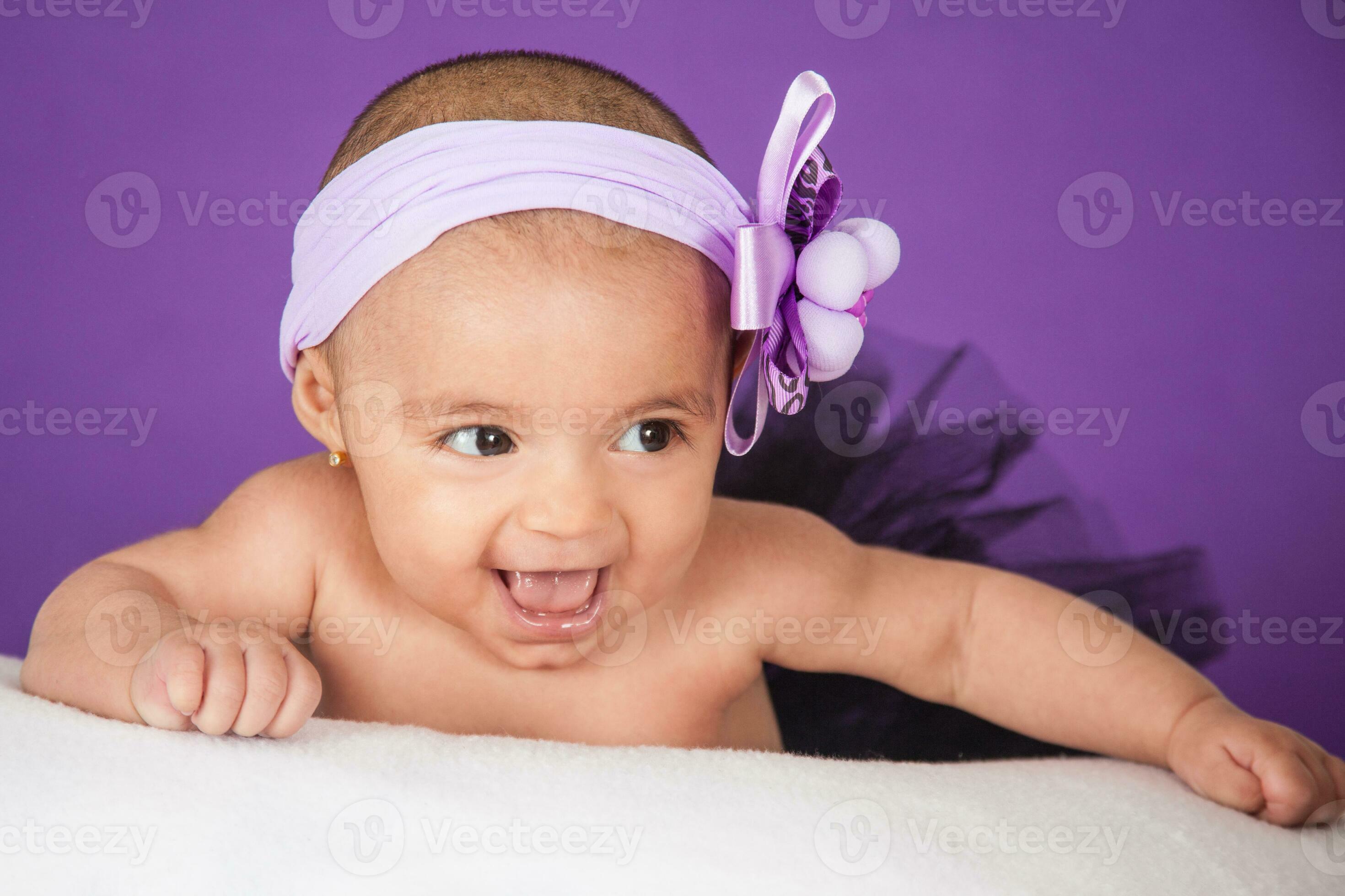 Portrait of a beautiful four months baby girl 27483496 Stock Photo at