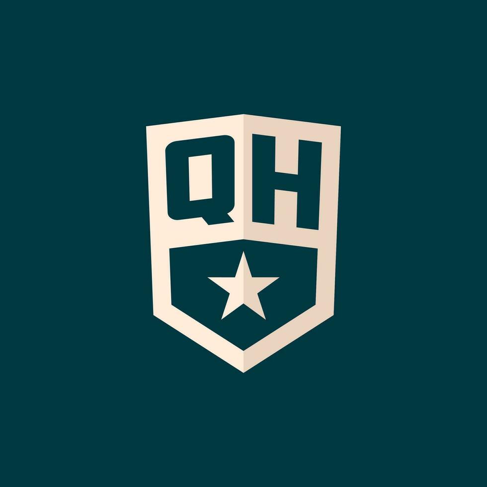 inicial qh logo estrella proteger símbolo con sencillo diseño vector