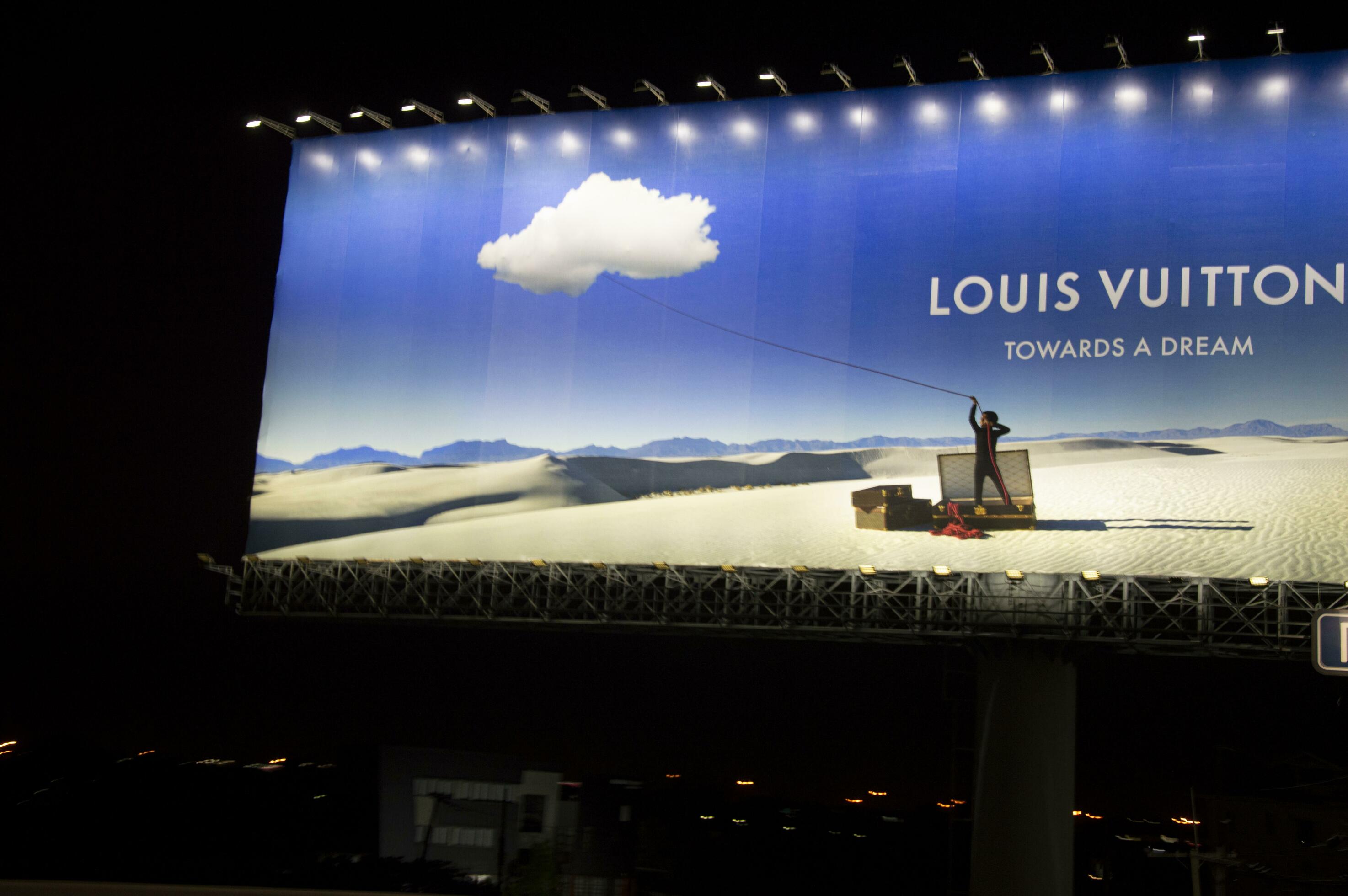 27-7-2023, Chon Buri, Thailand, Louis Vuitton's huge roadside billboard  27571225 Stock Photo at Vecteezy