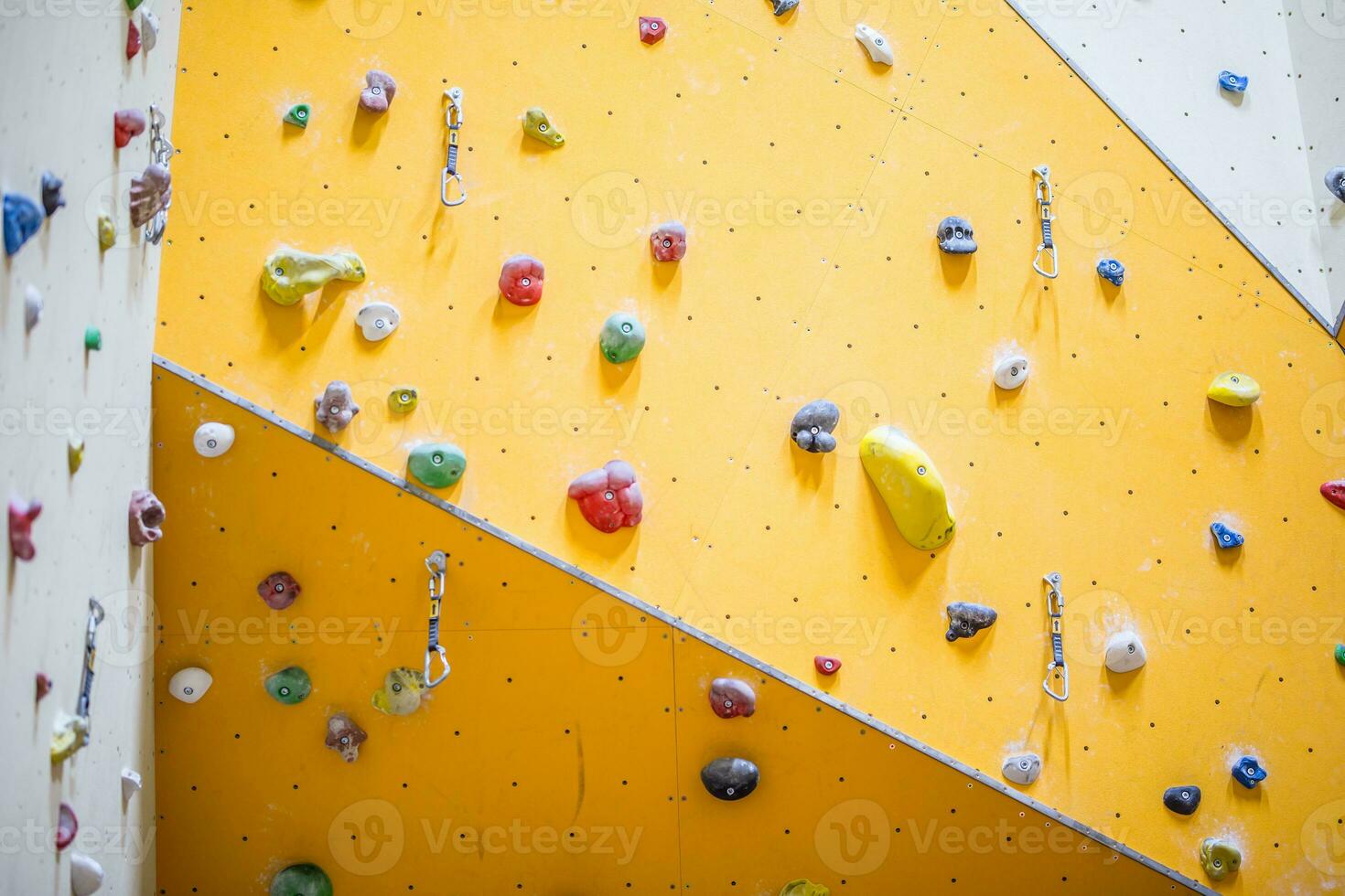 alpinismo pared. alpinismo pared con vistoso rocas foto