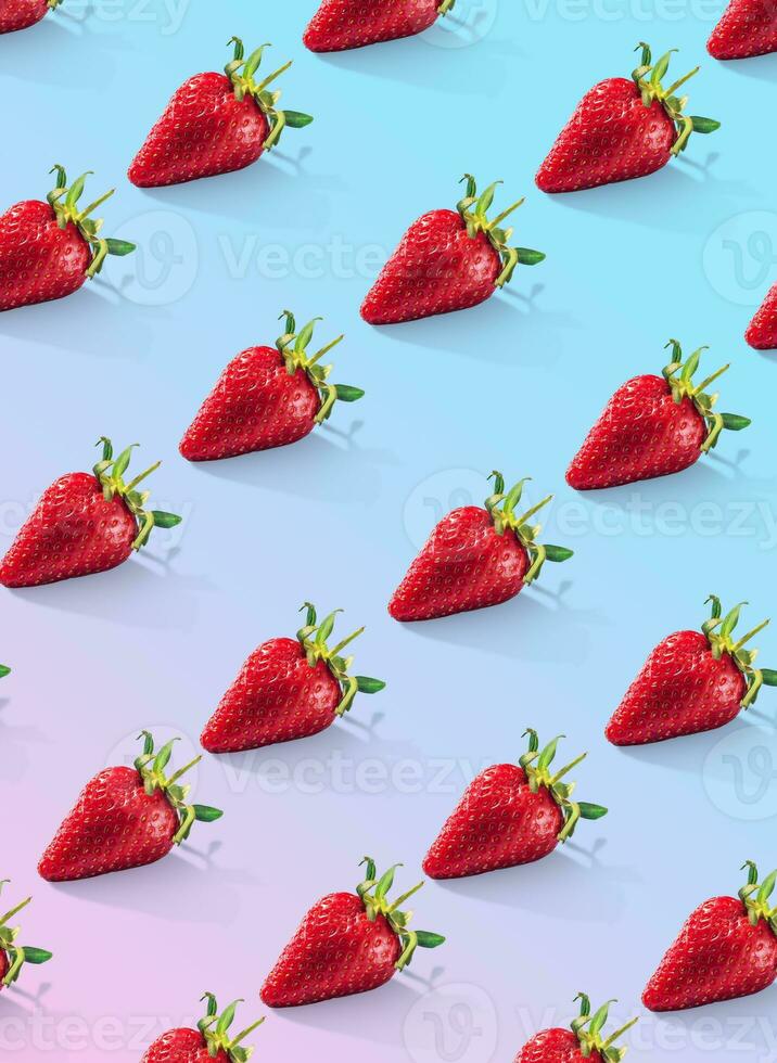 Ripe strawberries pattern. Food pattern. Gradient background. Vertical photo