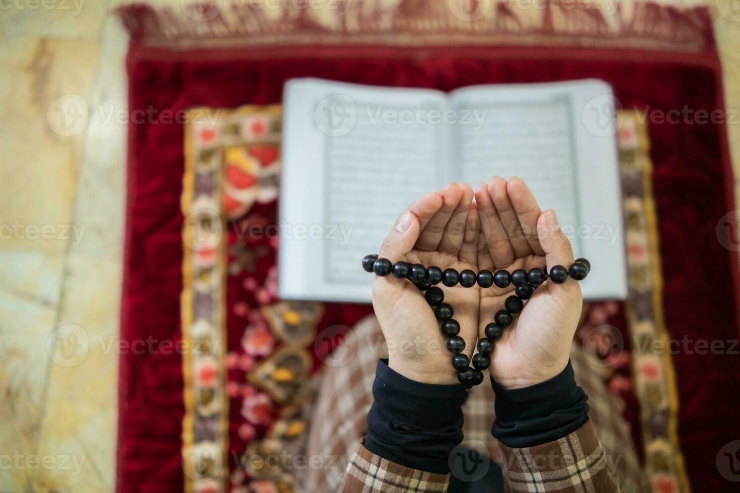 muslim women in hijab are praying to show respect and thanks to allah according to muslim belief and muslim women in hijab are praying to allah according to traditional belief from quran photo