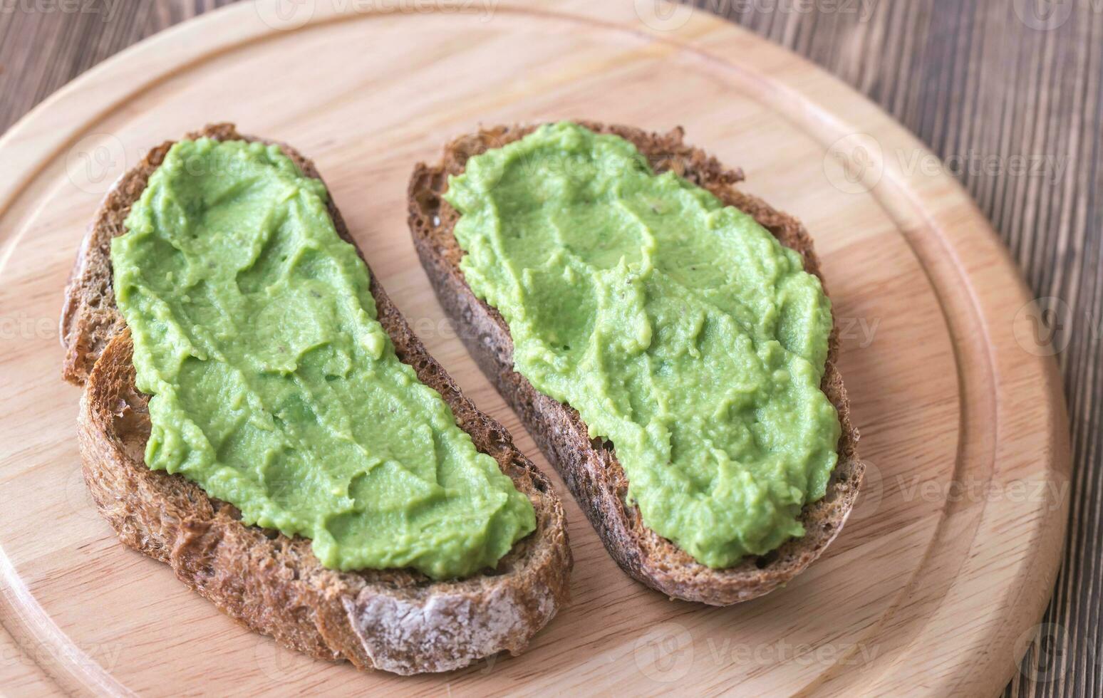 Sandwiches with avocado paste photo